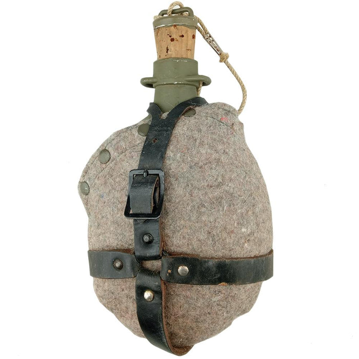 CMP1172-C-CzechArmyM60Canteen-
