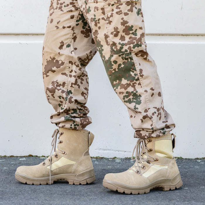 FWR1121_-