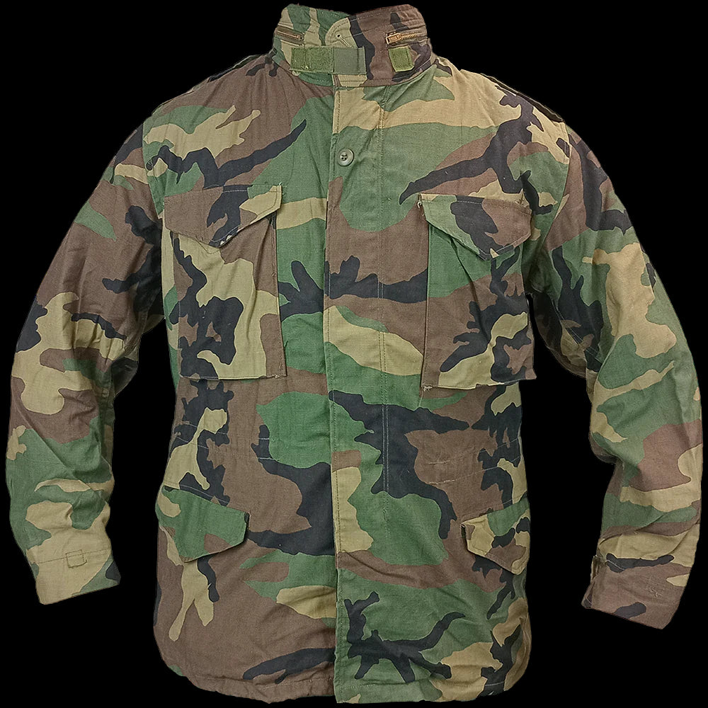 JKT1090_-