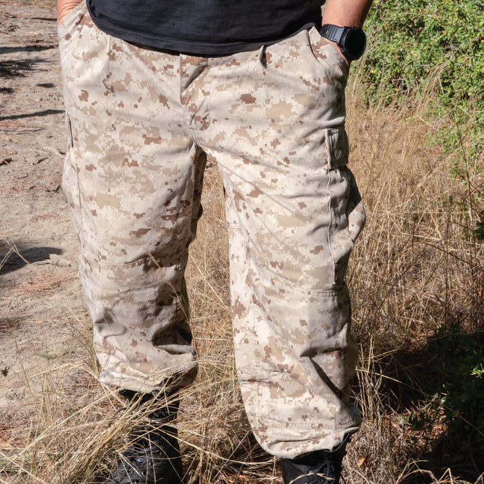 Pantalon numérique Desert - Camouflage durable et polyvalent Pantalon numérique Desert - Camouflage durable et polyvalent