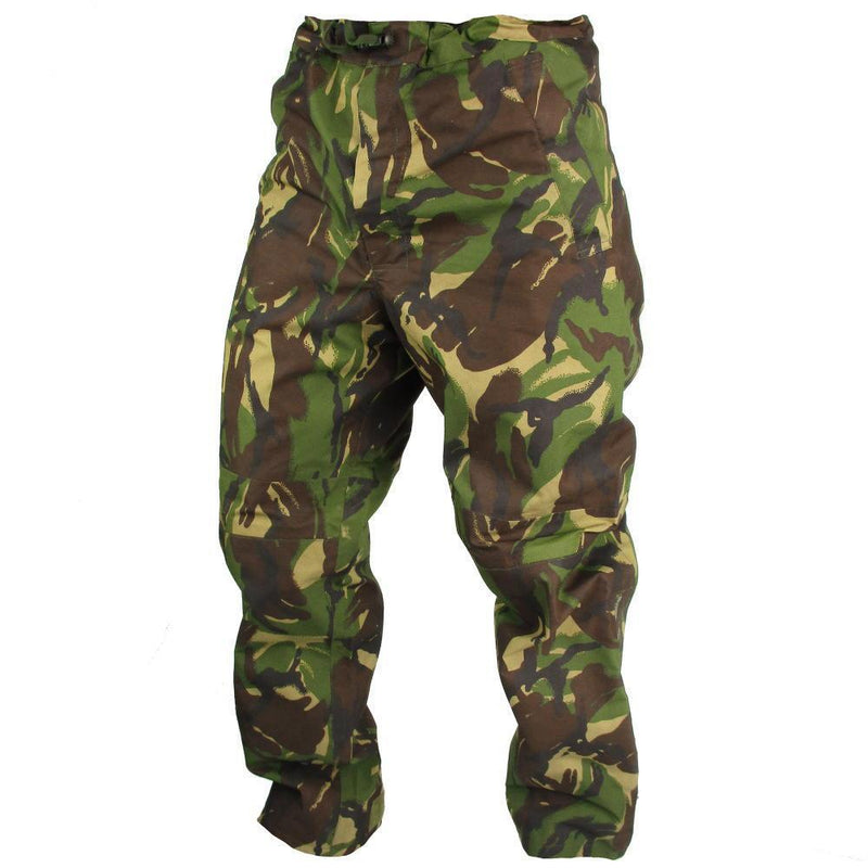 スサシ　HIBANA CAMO MILITARY OVER PANTS Ksubi Fugitive Cargo Hash Camo Pants – Puffer Reds